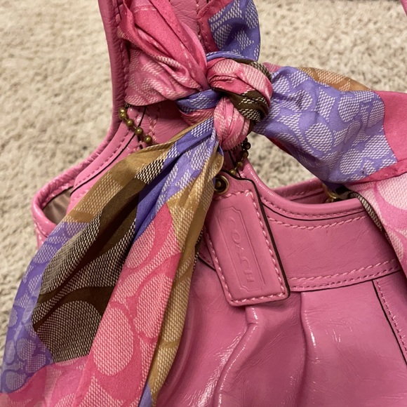 Pink leather Coach bag - Picture 3 of 4